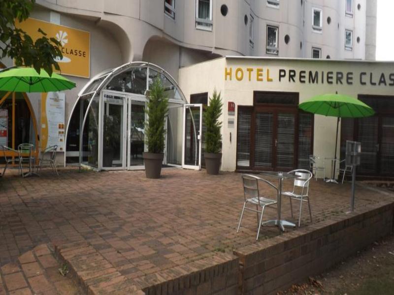 Hotelf1 Cergy Dış mekan fotoğraf