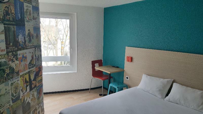 Hotelf1 Cergy Dış mekan fotoğraf